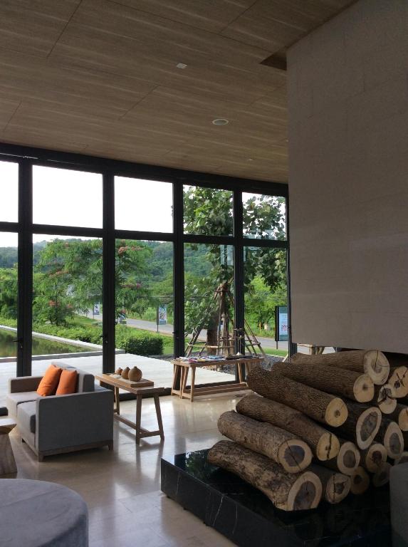 アウェイ 23 ディグリー コンド アット カオヤイ (Away 23 Condo @ Khao Yai) フロント・ロビー