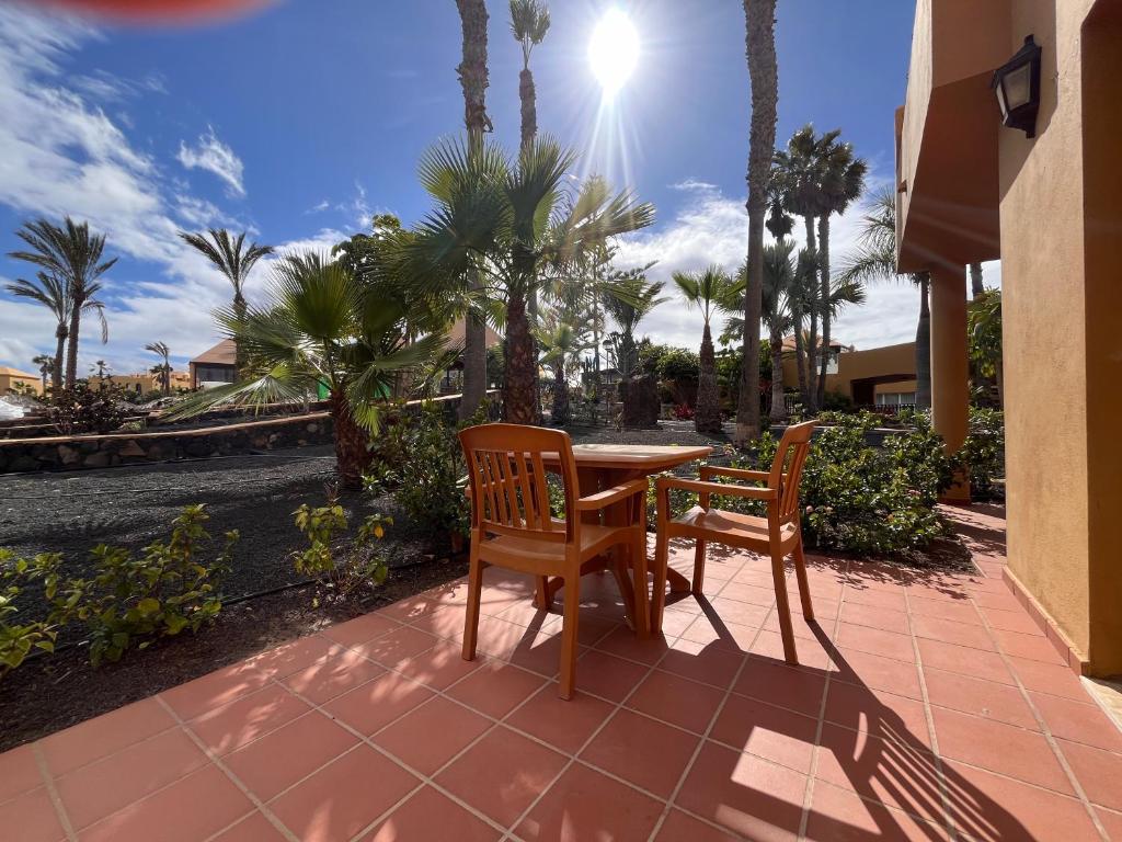 Anita Oasis - 4