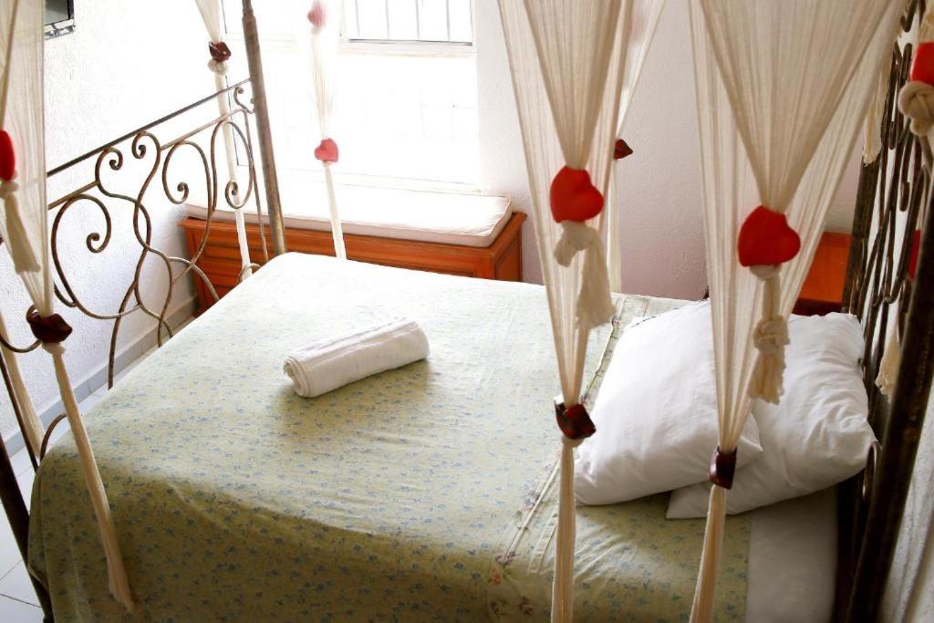 Casa Dolce, Jacuzzi, Rooftop, 3 Bedrooms, Wi-Fi, AC - 3