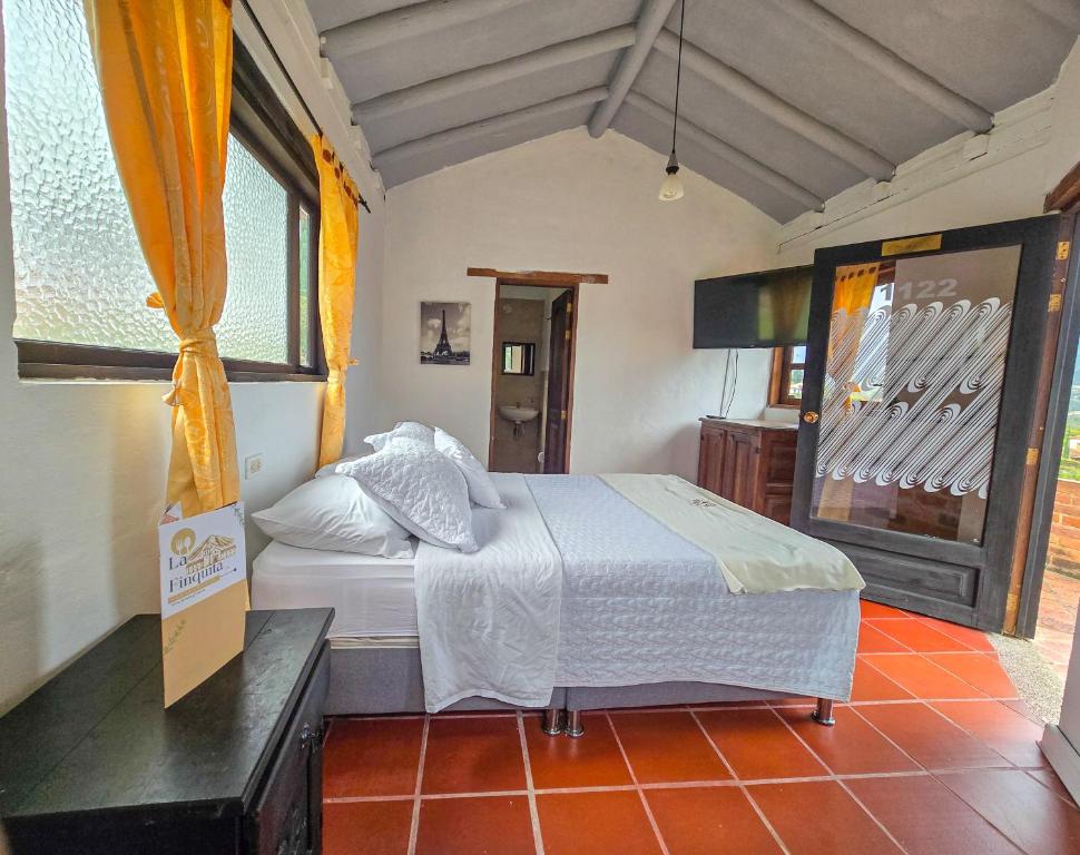 Hotel Montelux - 4