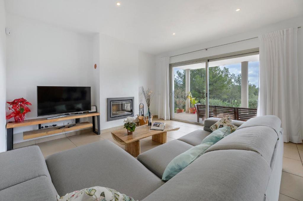 Villa Es Redo-Spacious & Relax - 2
