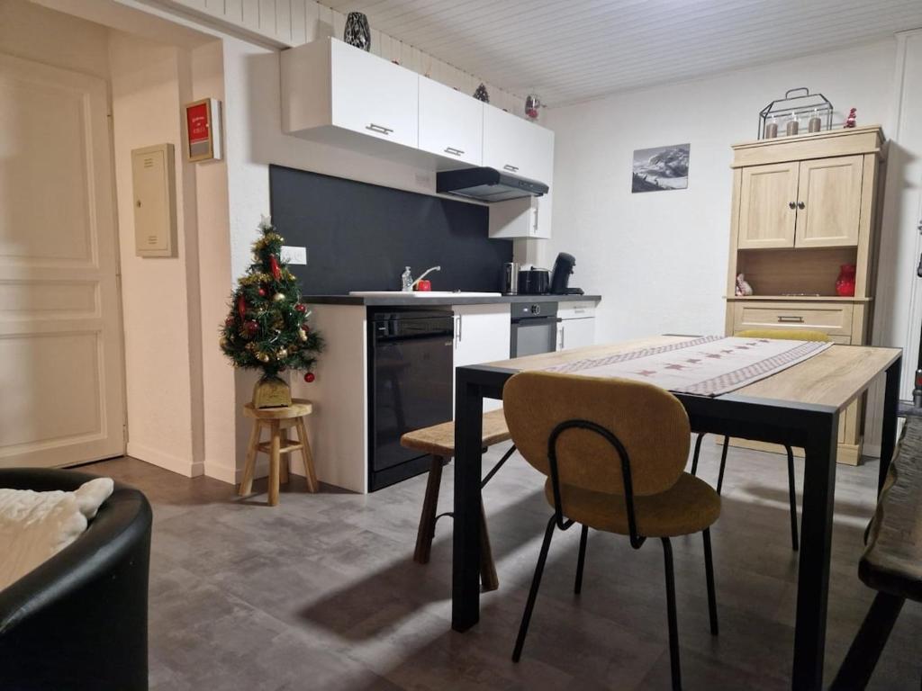 Appartement 6 personnes avec jardin - 4
