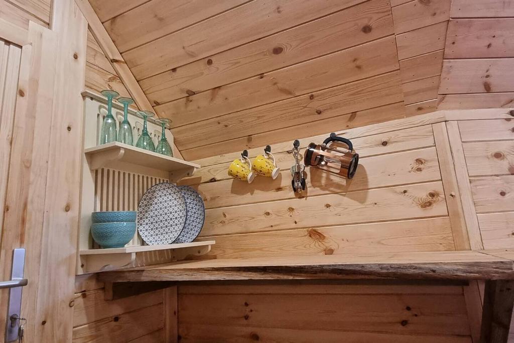 Tree Top Cabin, Dolgellau photo 8