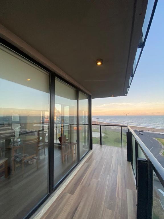 Departamento frente al mar rondpoint - 5