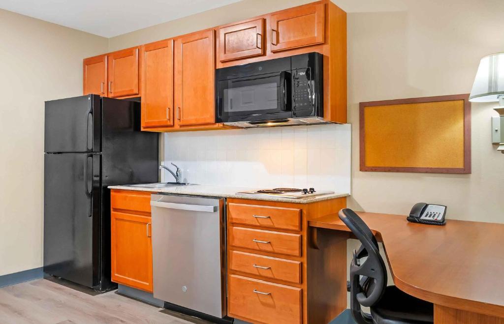 Extended Stay America Suites - Bartlesville - Hwy 75 キッチン