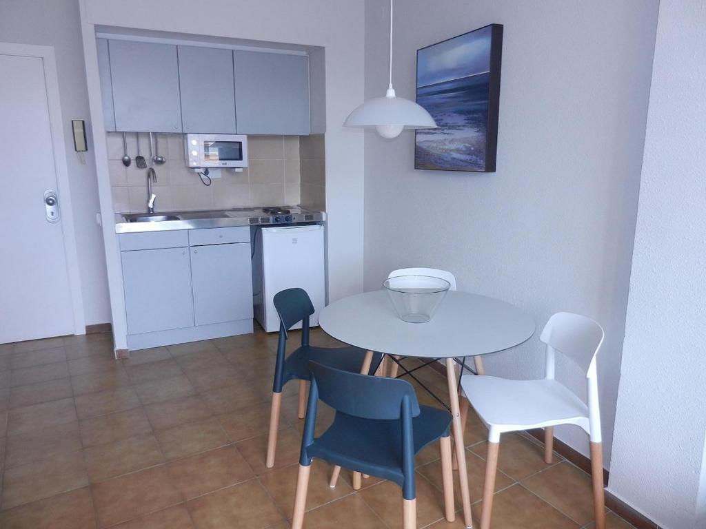 Studio in Tossa de Mar near Beach & City Center - 4