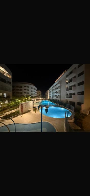 Charming Apartment Close to the Beach - 2