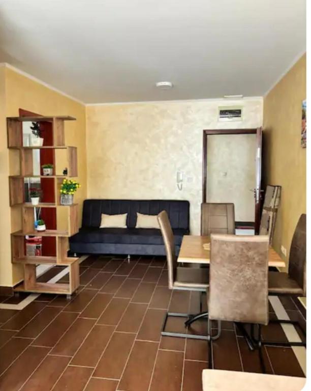 Dale apartment Becici- Paradiso - 2