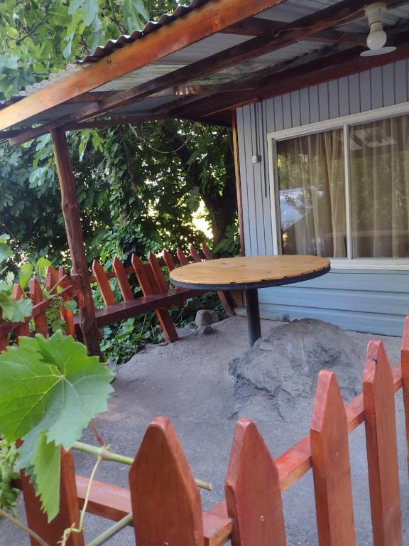 VALSHI, Camping, Cabañas - 3