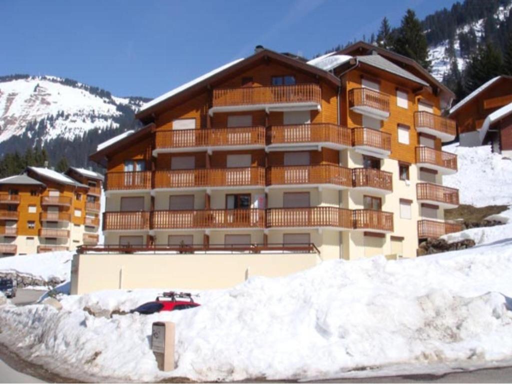 Apartment with 2 rooms and balcony - 3