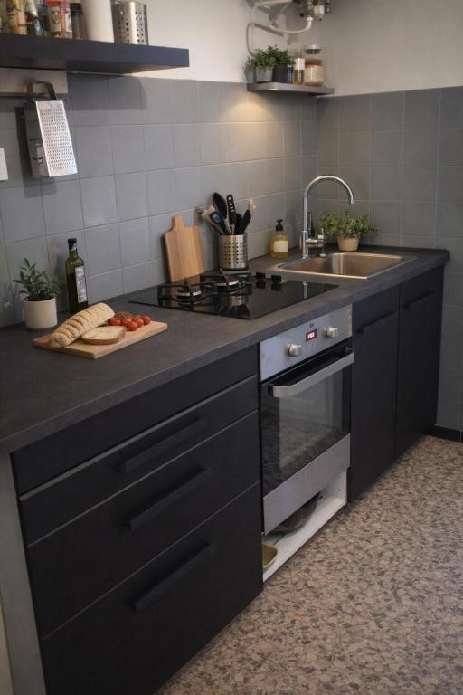Appartement 2 chambres avec balcon - Tram proche - 4