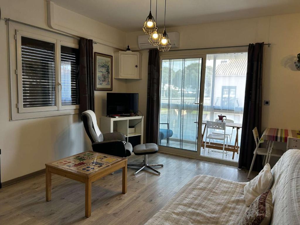 Appartement calme avec climatisation - 4 pers. - FR-1-250-332 - 2