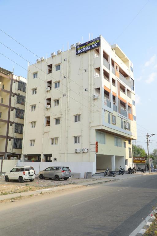 Hotel Lakshmi Balaji Residency Inn