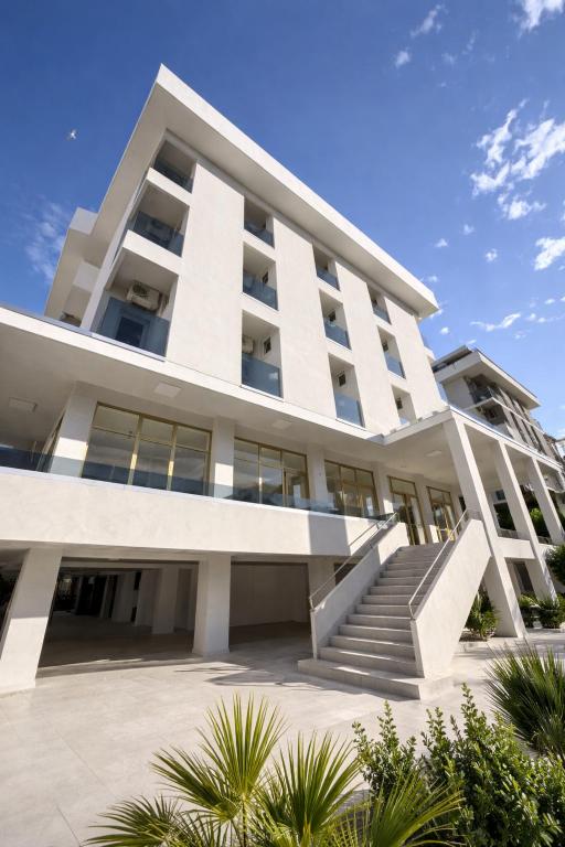 White Club Cesenatico - 1