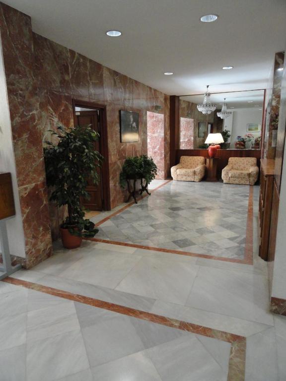 Hotel El Coloso photo