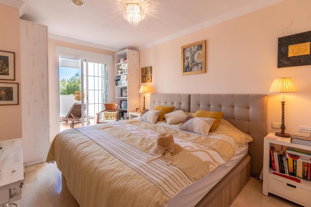 Ático familiar con terraza y bonitas vistas al mar en Marbella - Rio Real 282G - 4