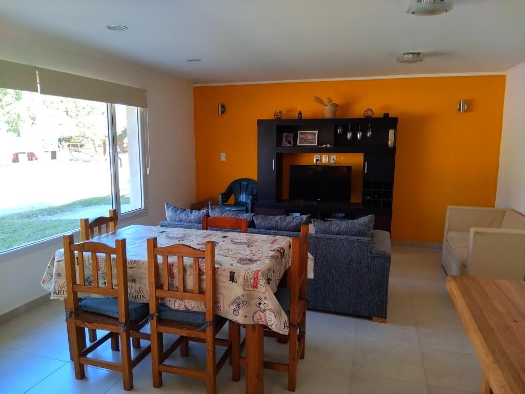 La casita de Claromecó cerca del mar - 1