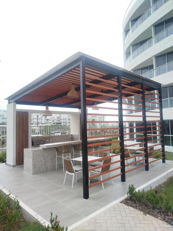 Apartamento moderno en SERENA DEL MAR - 3