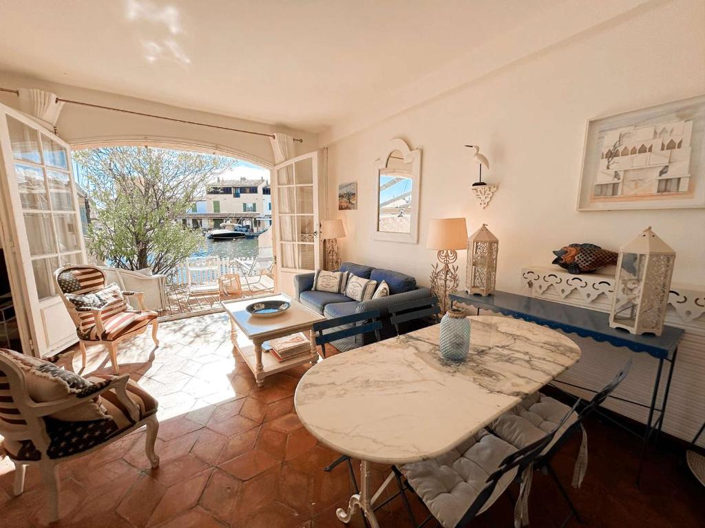 Maison à Port Grimaud avec WiFi et amarrage privé, proche plage - FR-1-868-17 - 2