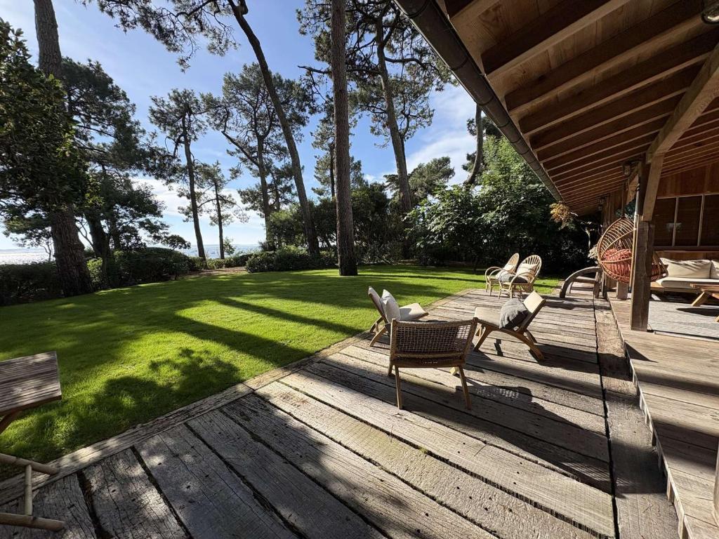 Villa avec piscine, animaux admis - 8 pers. - FR-1-736-76 - 3