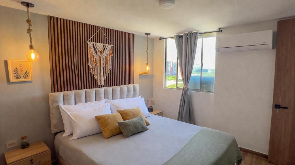 Queen bed Luxury apartment in the north with city view - 1
