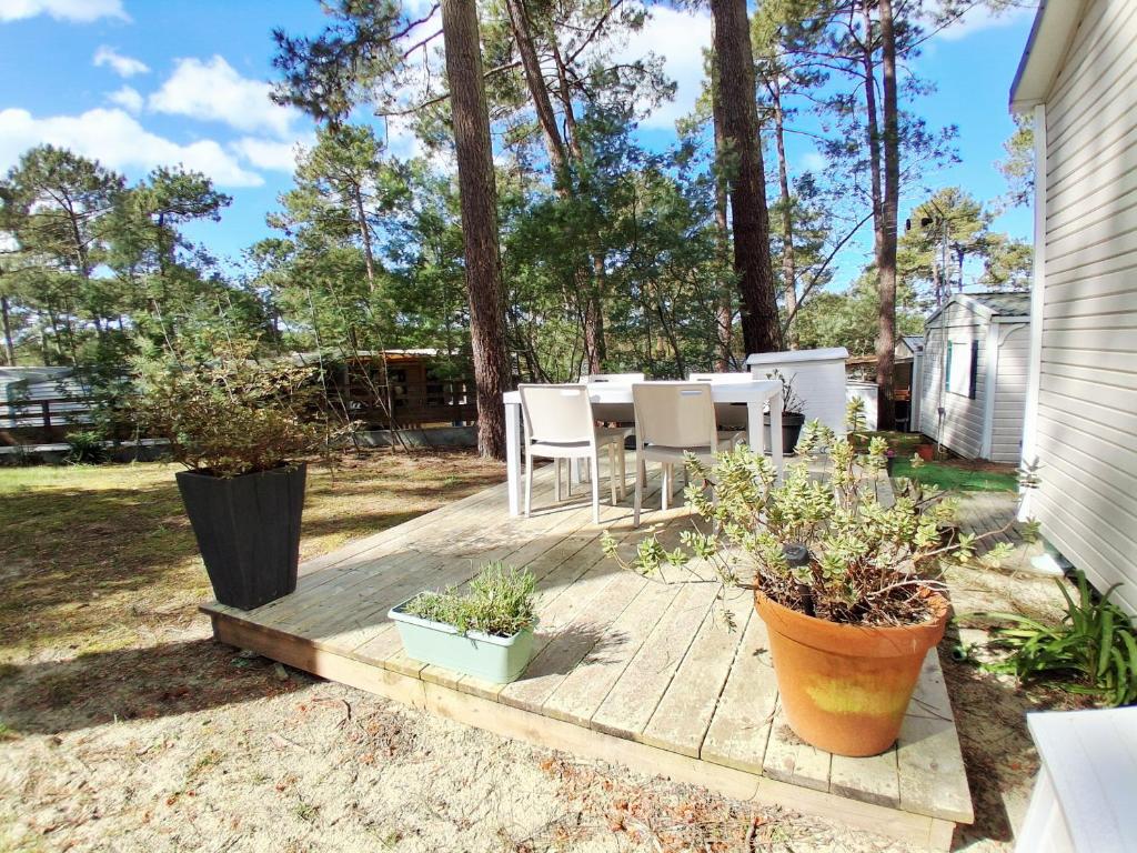 CAMPING Les EMBRUNS - 4 ETOILES - 1