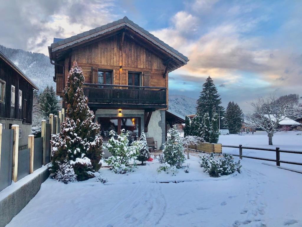 Charming chalet in a quiet neighborhood of Morzine - 3