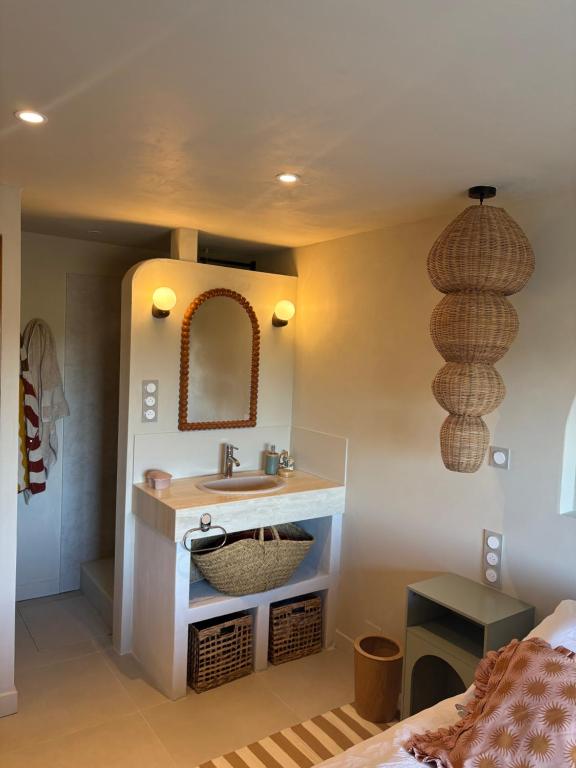 Maison avec vue sur la Camargue sauvage - 4