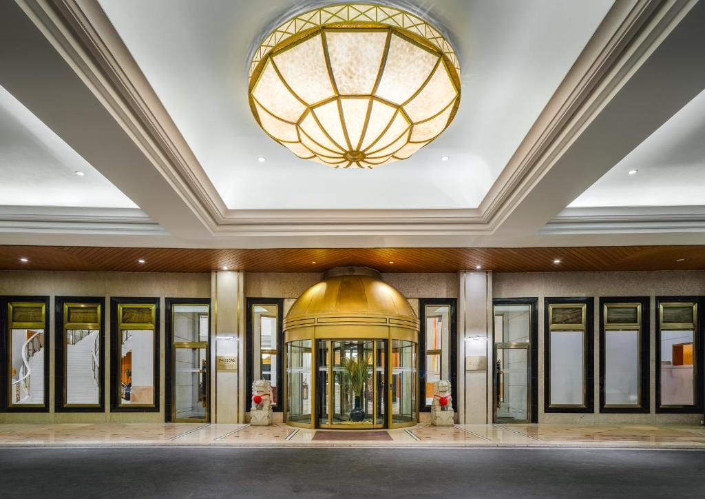 スイスホテル リビング シャンハイ ホンチャオ (Swissôtel Living Shanghai Hongqiao) フロント・ロビー