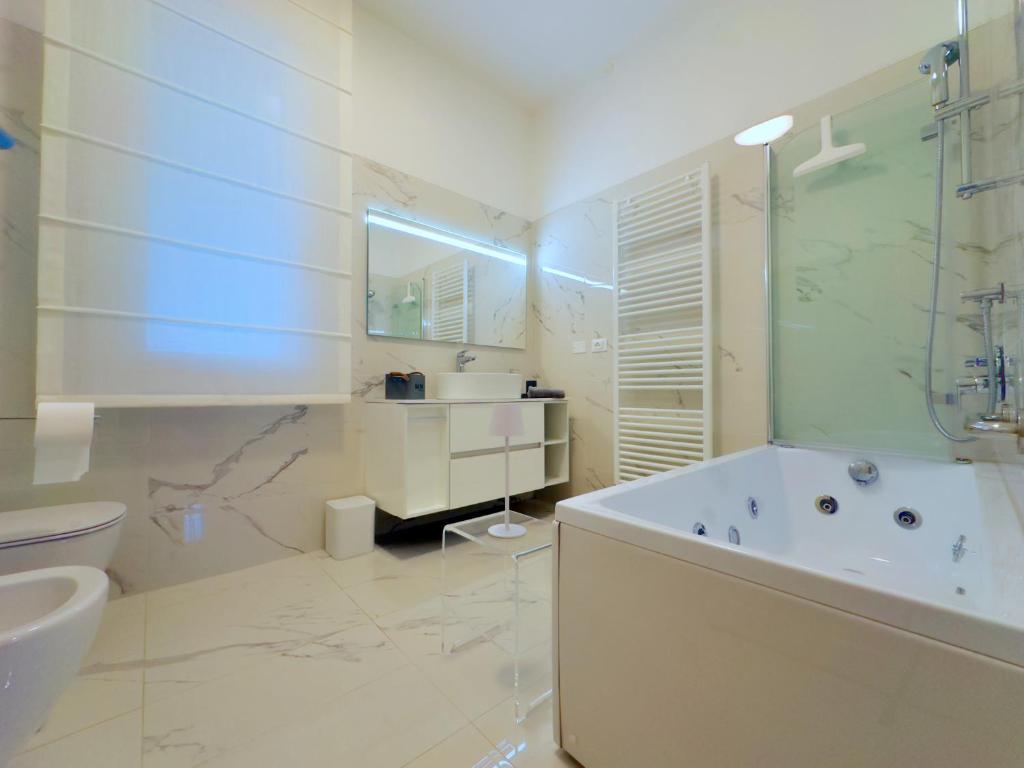 San Felice's Urban Elegance - 4