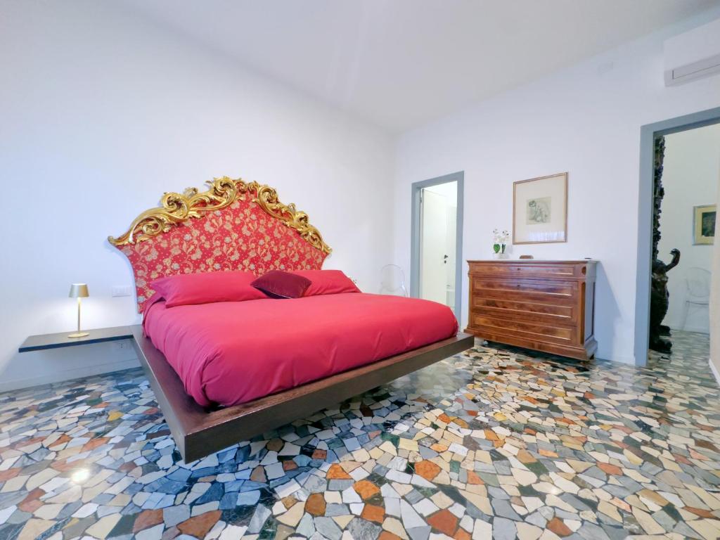 San Felice's Urban Elegance - 3