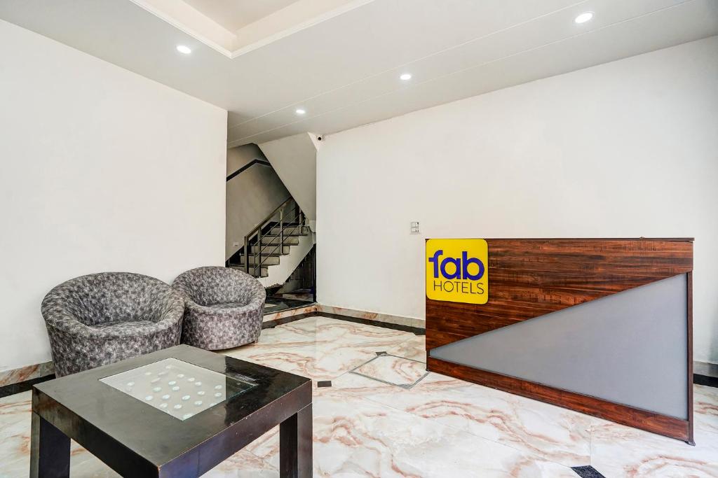 ファブホテル SR ステイ (FabHotel SR Stay) フロント・ロビー