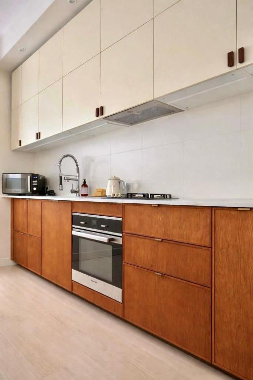 A bright Parisian loft in the heart of the 17th arrondissement - 4