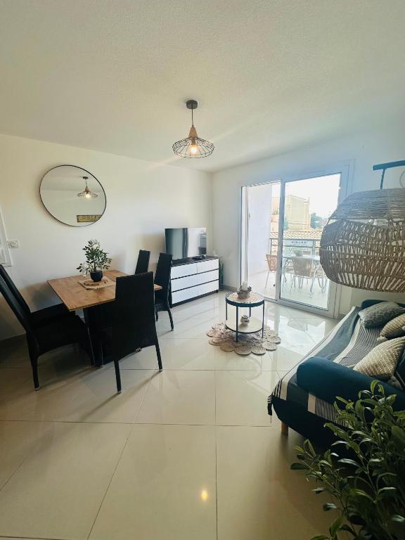 Appartement à la mer , parking privé couvert - 5