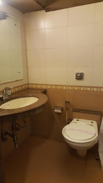 Hotel Privilege Inn photo