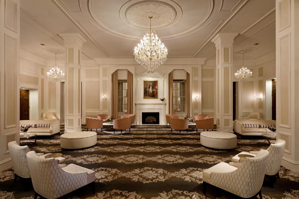 Bar/lounge