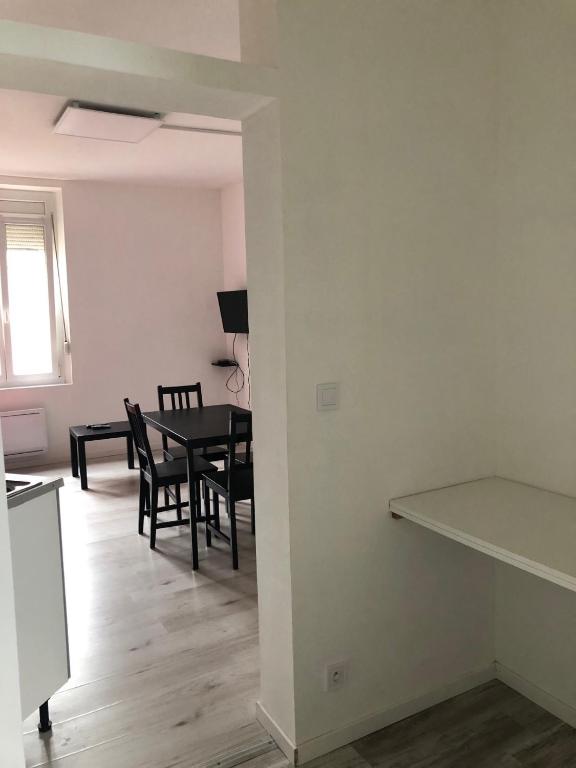 Apt 2, 1er etage a 700 m de la plage - 5