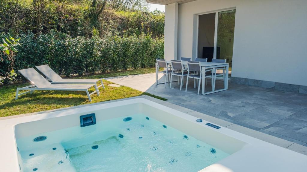 Garda Luxury Suite - Italian Homing - 5