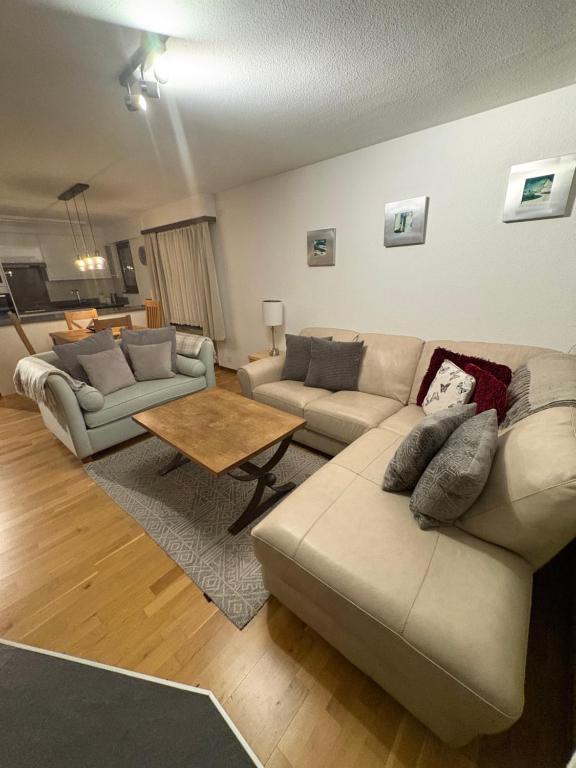 Modern Täsch Apartment with Free Parking - 4