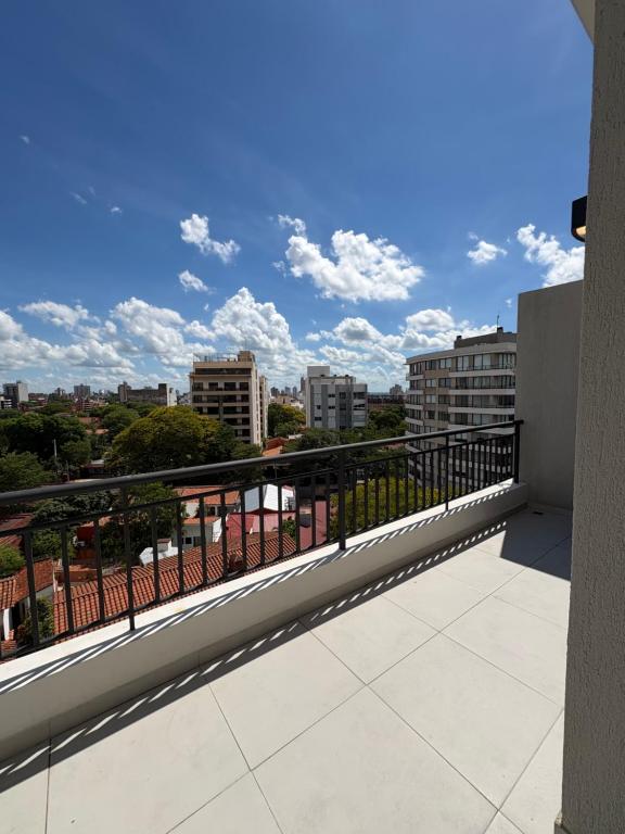 Moderno departamento 1 dormitorio en el corazón de Las Mercedes - 2