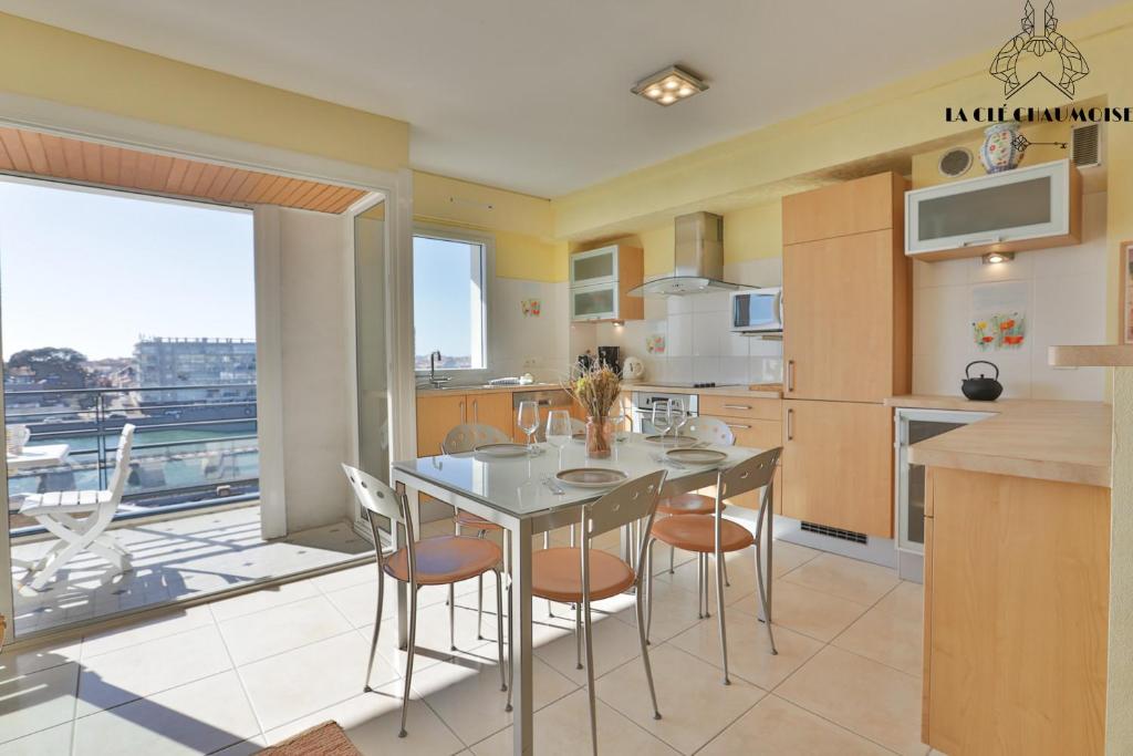 Appartement vue sur chenal - parking - 2