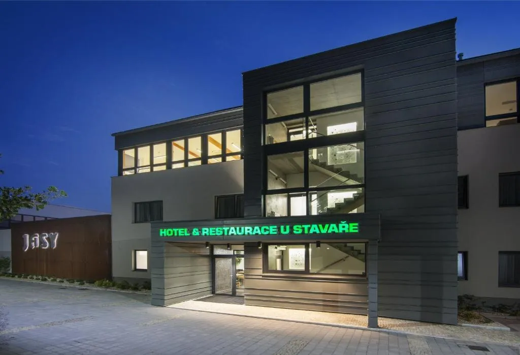 HOTEL A RESTAURACE U STAVAŘE, hotel in Vsetín