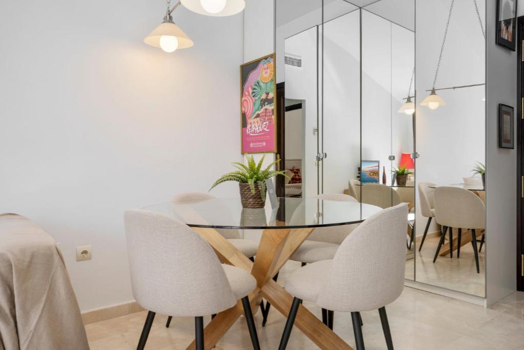 Céntrico Apartamento en Calle Carreteria - Malaga - 2