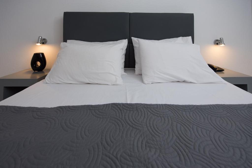 Galaxy Hotel photo