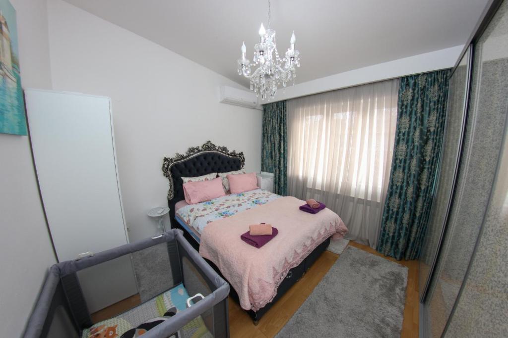 Emerald Elegant Residence - 2
