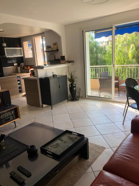 Grand appartement rénové 70m2 - 2 chambres - plages à proximité - Sanary - 5