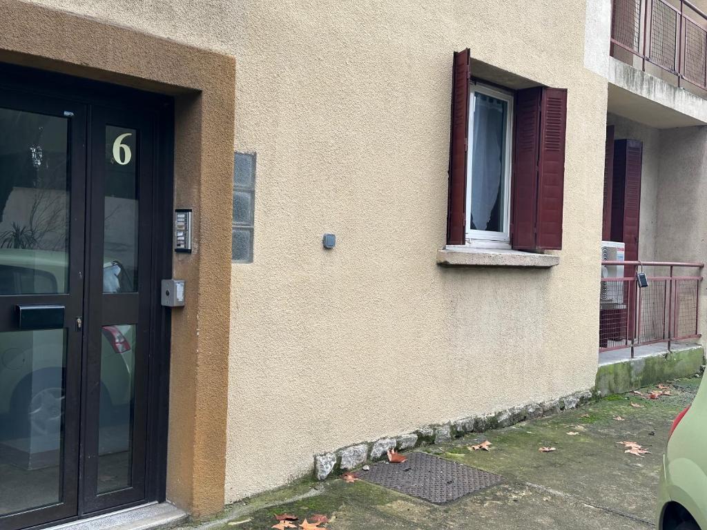2 bedrooms appartment with free parking - 2