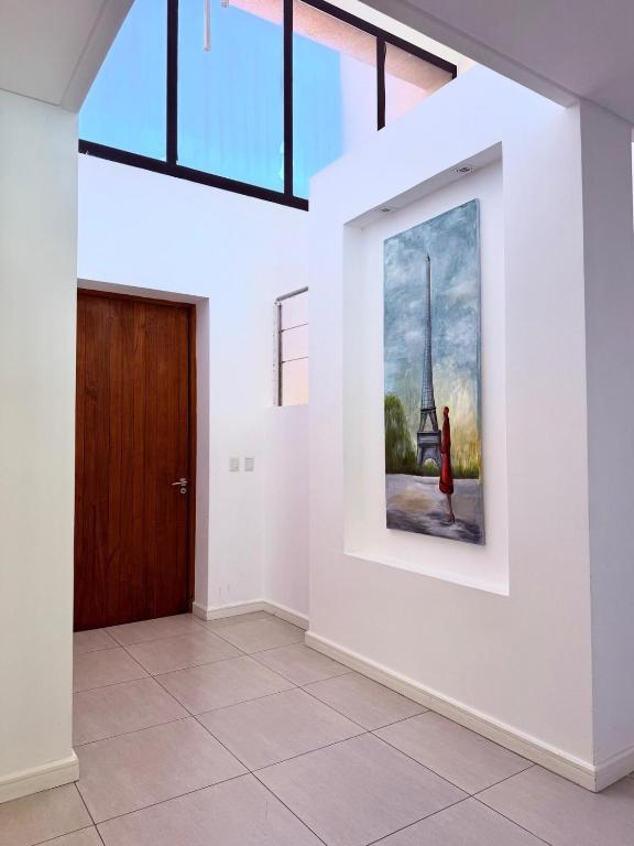 Casa con jardín y piscina en Estancias del Pilar - 5