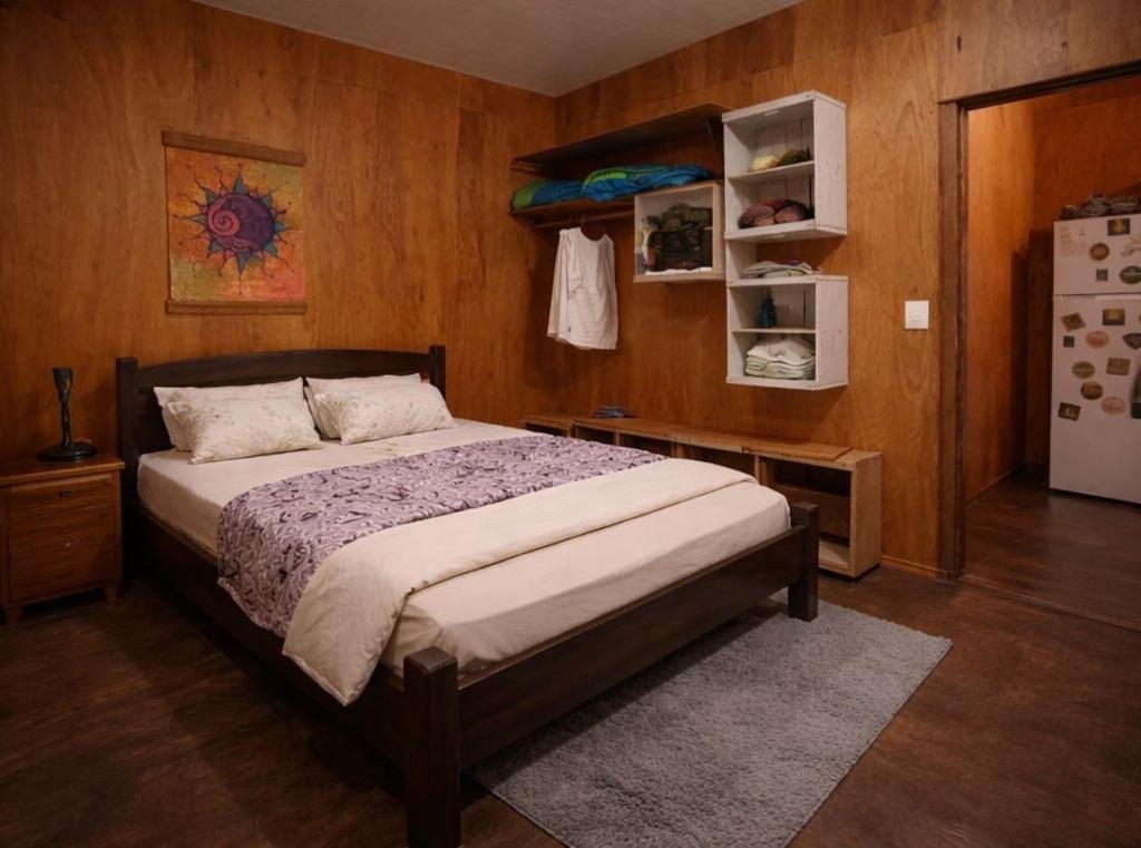 Encantadora casa rodeada de naturaleza en Punta Rubia, a dos cuadras de la playa - 2