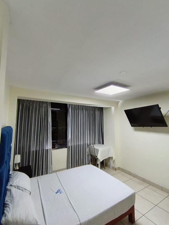 Habitaciones Matrimoniales en el CENTRO DE LA CIUDAD - 4